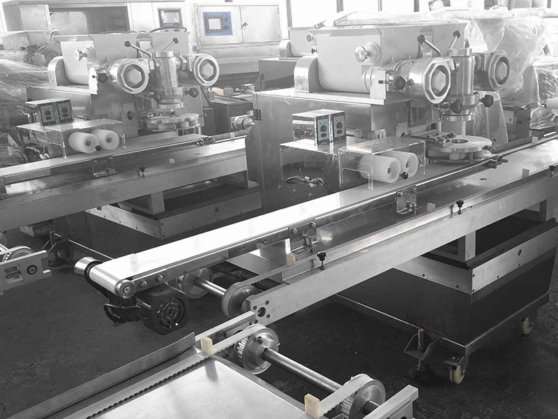 Automatic-Encrusting-Aligning-Machine-01 自动辅导 - 机器-01